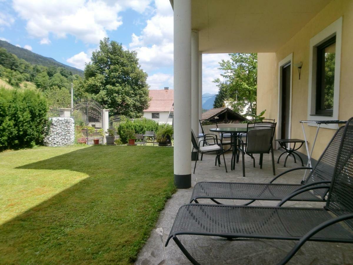 Garten- & Loggia-Appartement Herrenhaus Dellach im Drautal Exterior photo