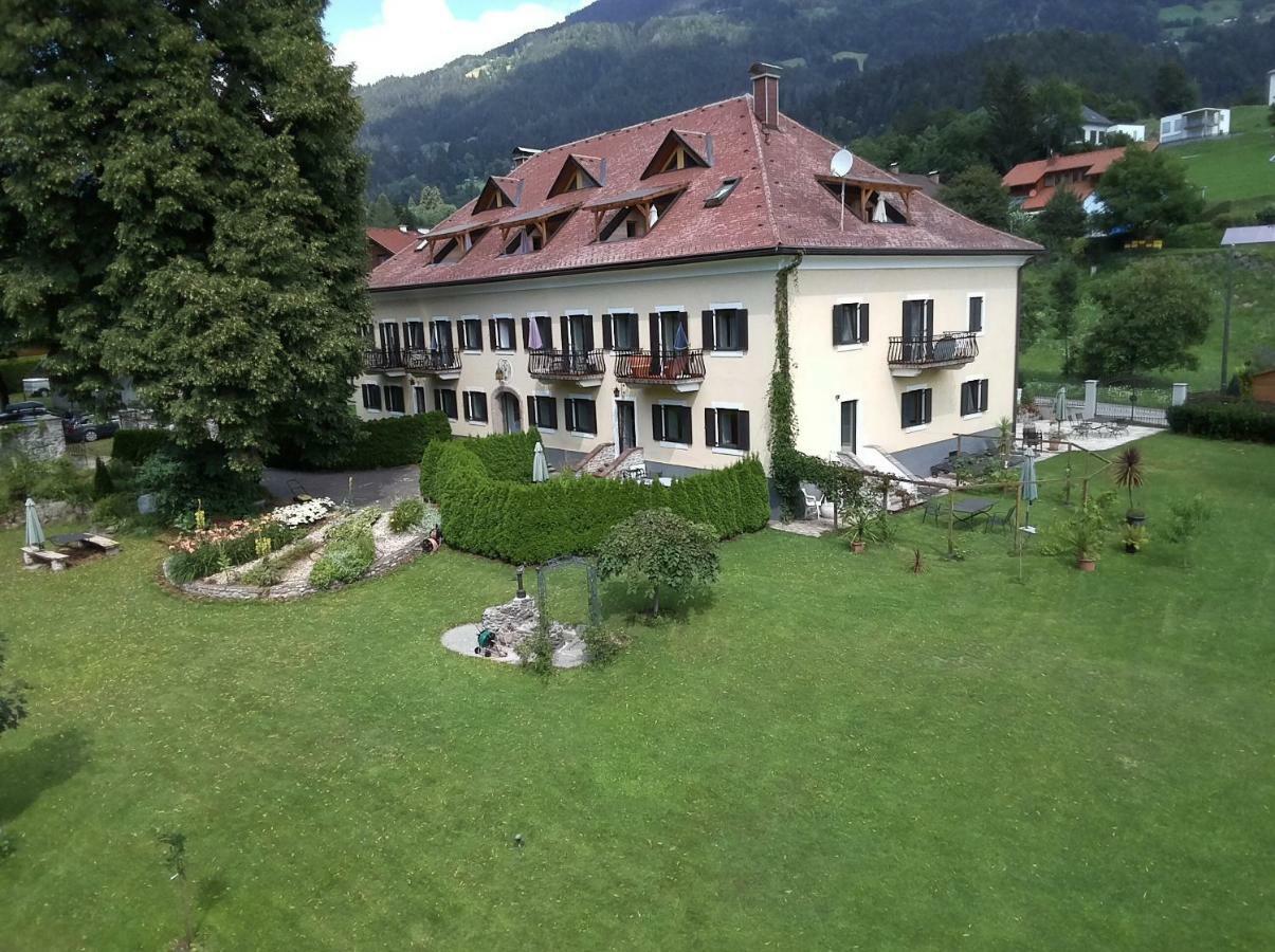 Garten- & Loggia-Appartement Herrenhaus Dellach im Drautal Exterior photo