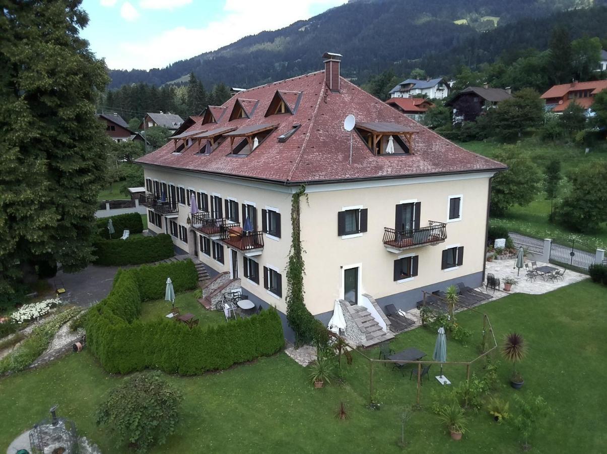 Garten- & Loggia-Appartement Herrenhaus Dellach im Drautal Exterior photo